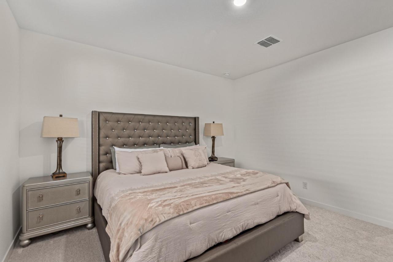 At Your Service - Modern Amenities, Urban Location, Sophisticated Style Φοίνιξ Εξωτερικό φωτογραφία