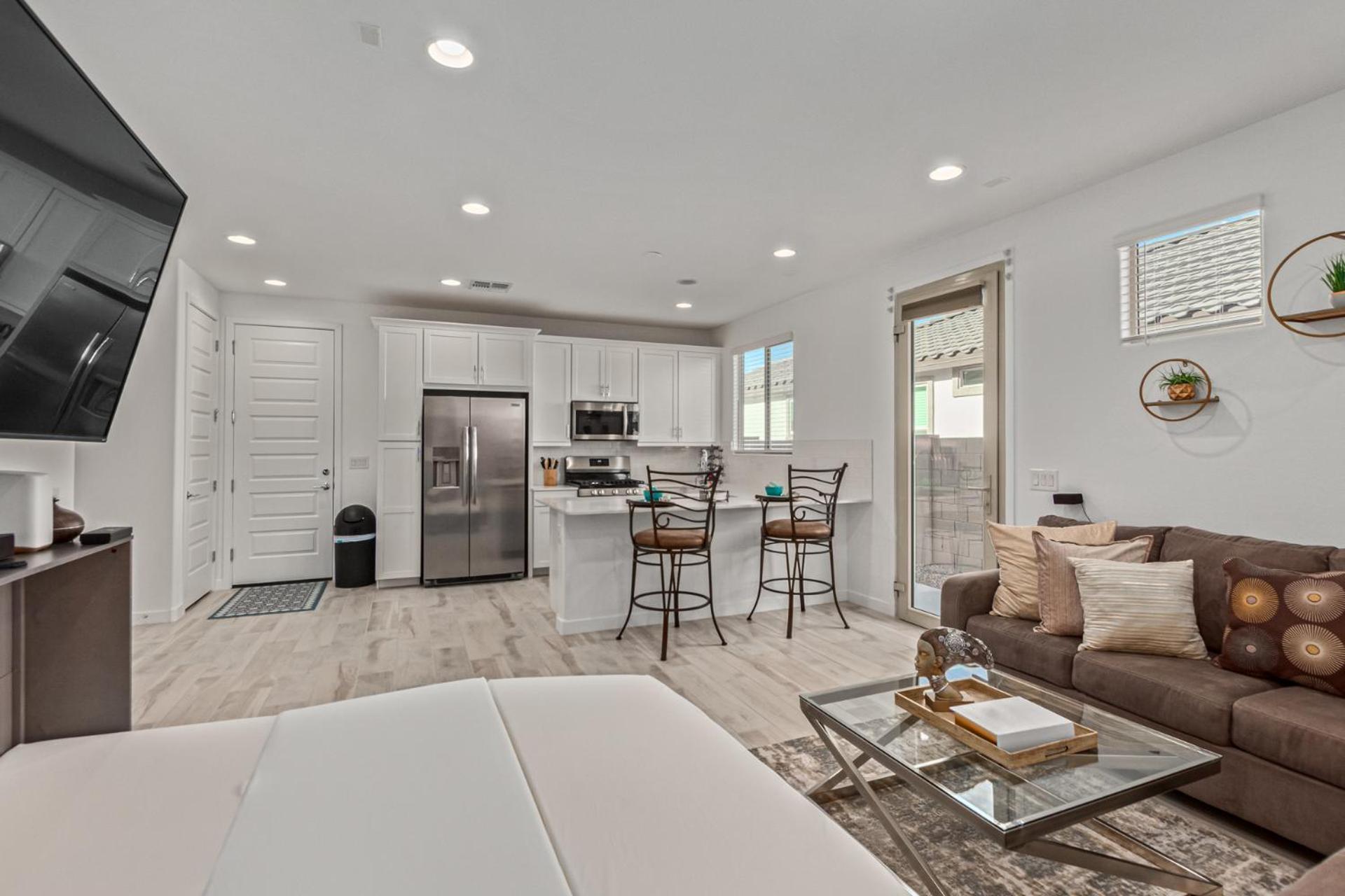 At Your Service - Modern Amenities, Urban Location, Sophisticated Style Φοίνιξ Εξωτερικό φωτογραφία